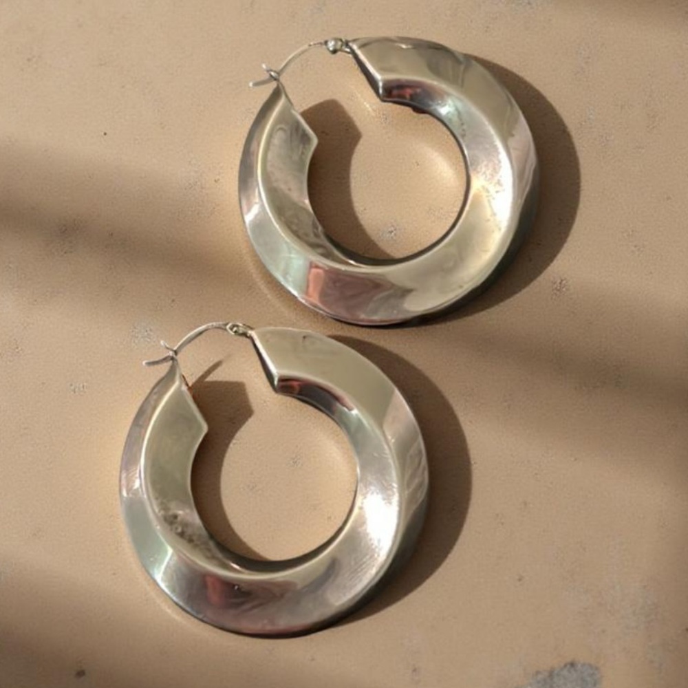 Sundance Sterling Silver Abstract Twisty Puff Chunky Hoop Earrings - Picture 4 of 14